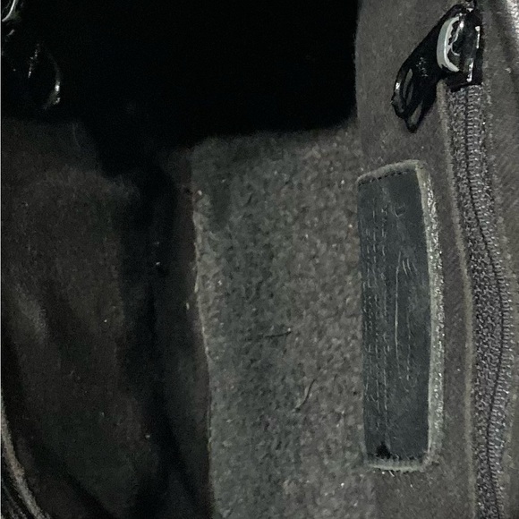 Vintage Brighton Stamped Leather Crossbody Bag - Picture 8 of 8